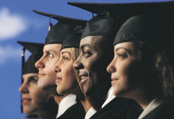 De ignatiaanse uitmuntendheid: aangebrand erfstuk of cruciale uitdaging?